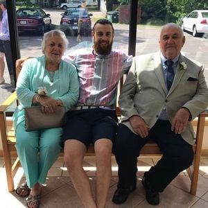 Meet your Posher, Cameron